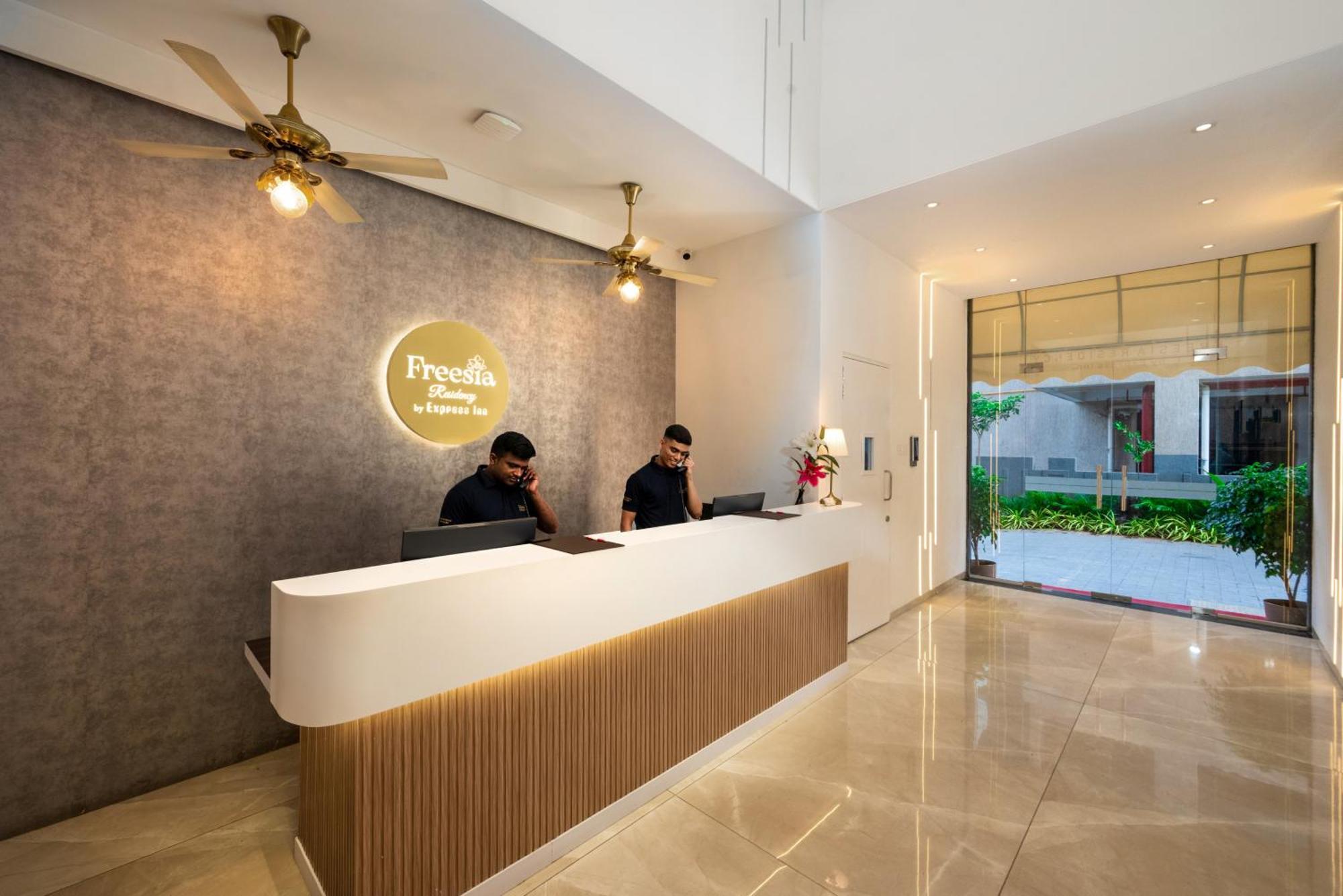 Freesia Residency By Express Inn - Navi Mumbai Exterior foto