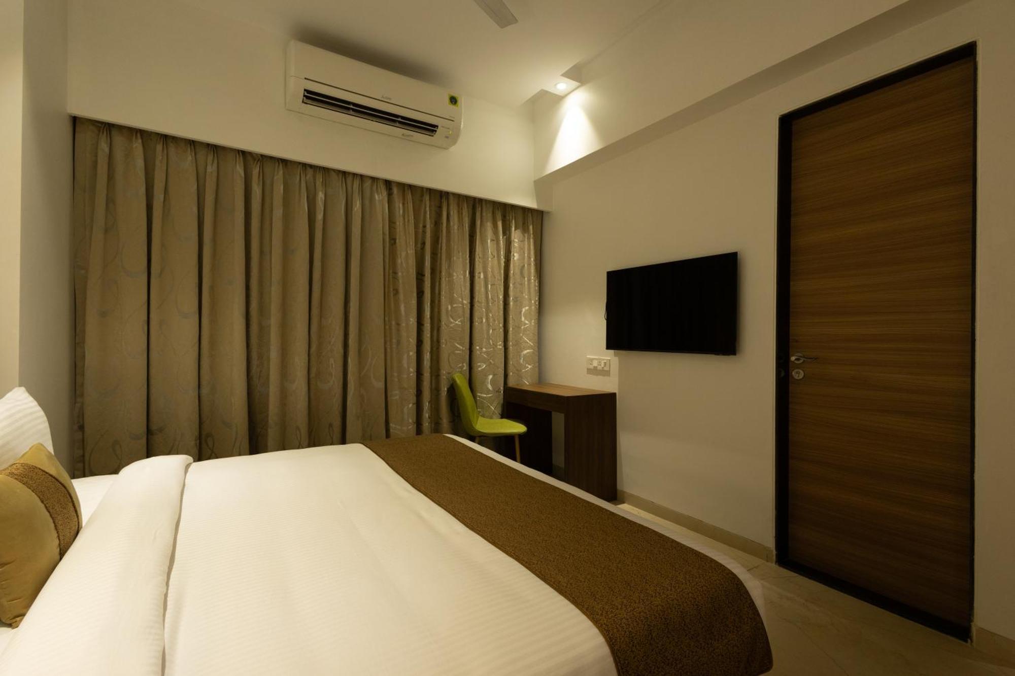 Freesia Residency By Express Inn - Navi Mumbai Exterior foto