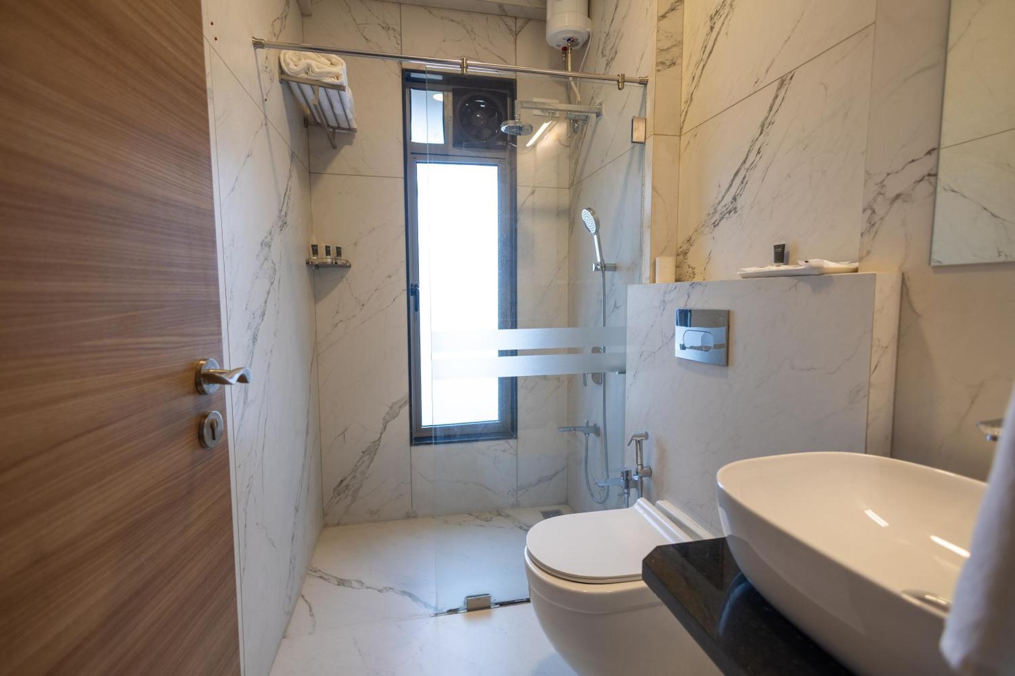 Freesia Residency By Express Inn - Navi Mumbai Exterior foto